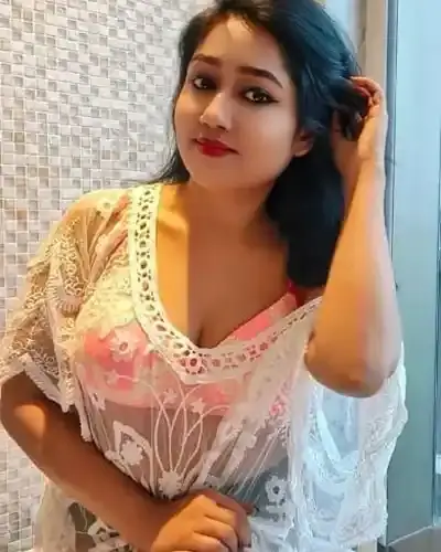 Escorts Service Mauranipur